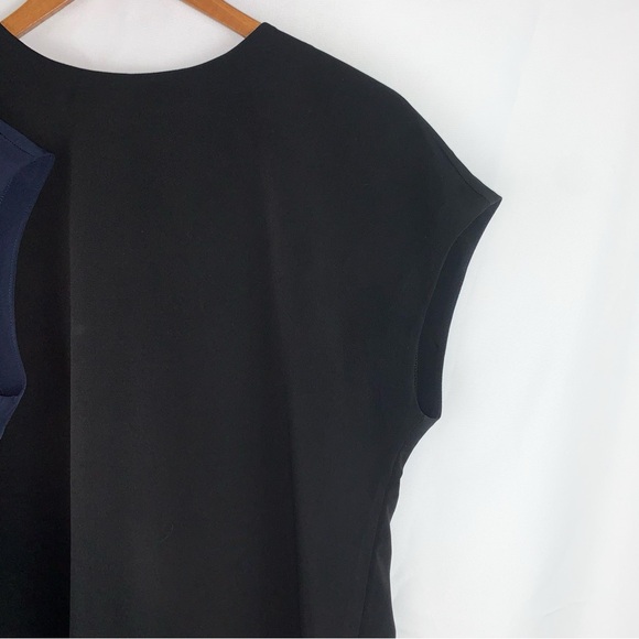 Express Bundle of (2) Crepe Boxy Fit Blouses - Picture 3 of 9